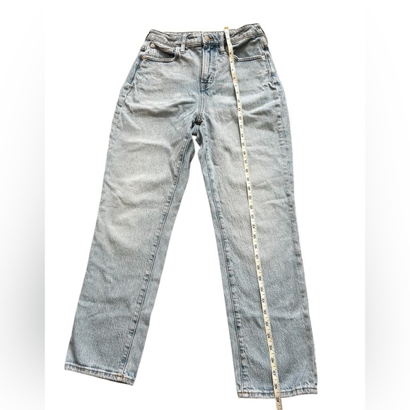 Madewell Women's Blue Jeans. - Picture 3 of 10